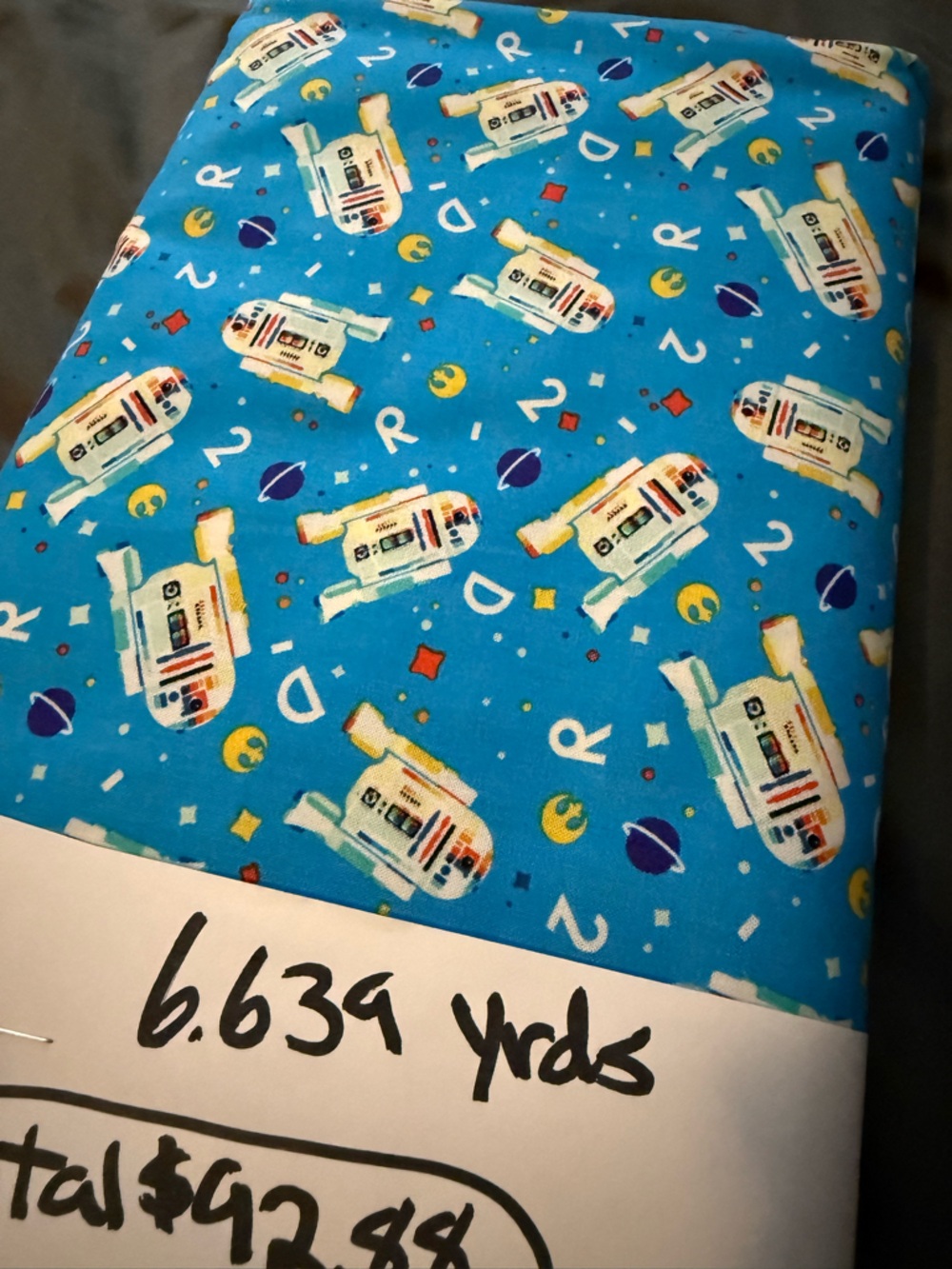 Star Wars Blue R2-D2 Themed Fabric - Picture 2 of 2